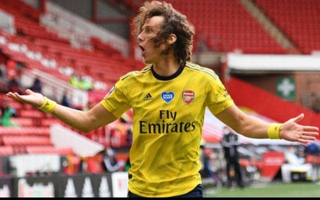 ファーディナンドが苦しむダビド・ルイスへ助言「同じ立場なら自分の経験を頼りにする」