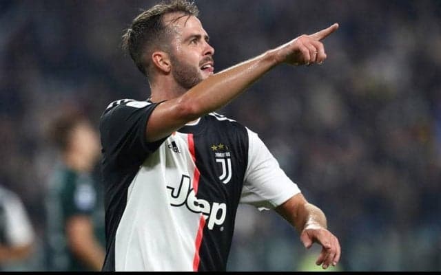 バルサ移籍のピャニッチがユーベファンに別れの挨拶「恋に落ちるのに時間は必要ない」