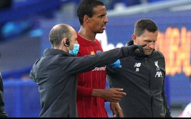 リバプールDFマティプが今季終了か、エバートン戦で負傷交代