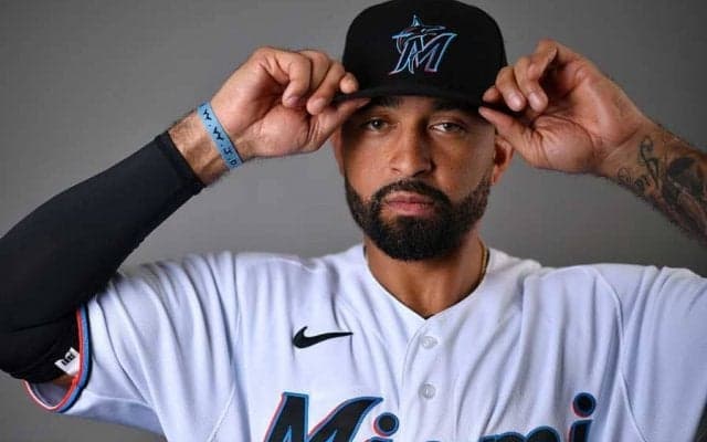 ロッキーズが通算281発ケンプと契約へ　今季不参加のデズモンドの代役、MLB公式報道