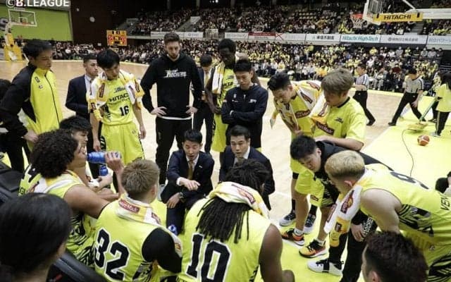 サンロッカーズ渋谷、伊佐勉HCの続投と大江田孝幸GMの復帰を発表