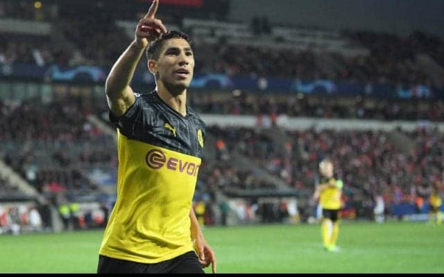 インテルがハキミ獲得を発表！ 2025年まで契約締結