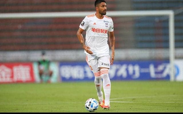 新潟、マウロのレンタル延長を発表！ 「皆さんに恩返ししたい」