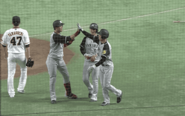 阪神が2ケタ安打8得点で快勝！ ハイライト動画【8/26 読売ジャイアンツ 対 阪神タイガース】