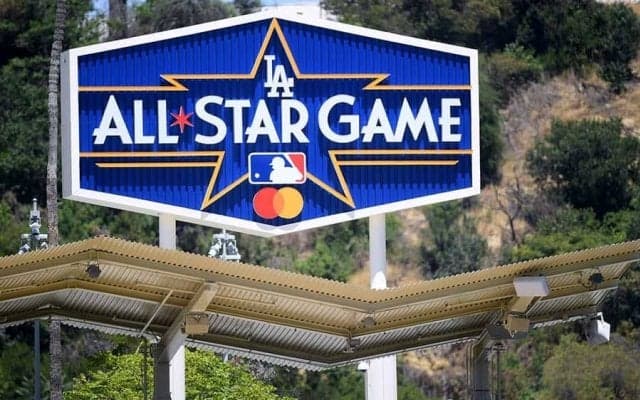 【MLB】LA球宴の中止、22年“延期”を発表「美しいドジャースタジアムで」