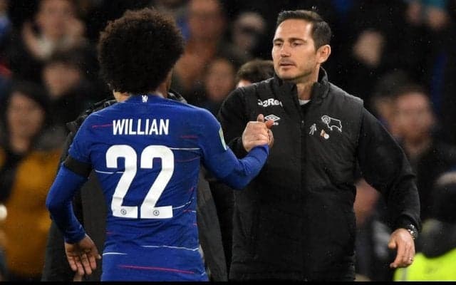 チェルシー、ウィリアンと契約延長交渉中！ 指揮官が明かす
