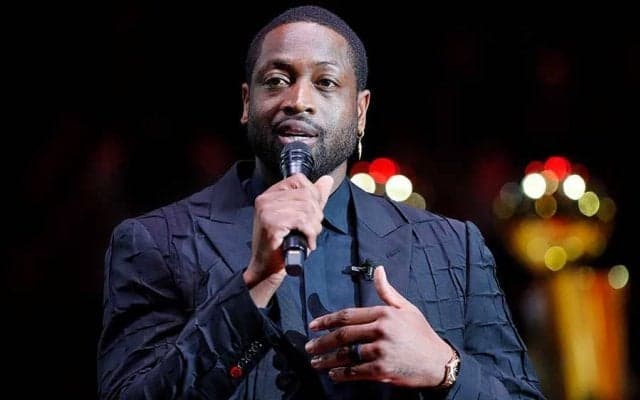 元NBA超スターの“炎上ヘア”に米メディア驚き　「奇妙な色は何なの」と賛否の声も…