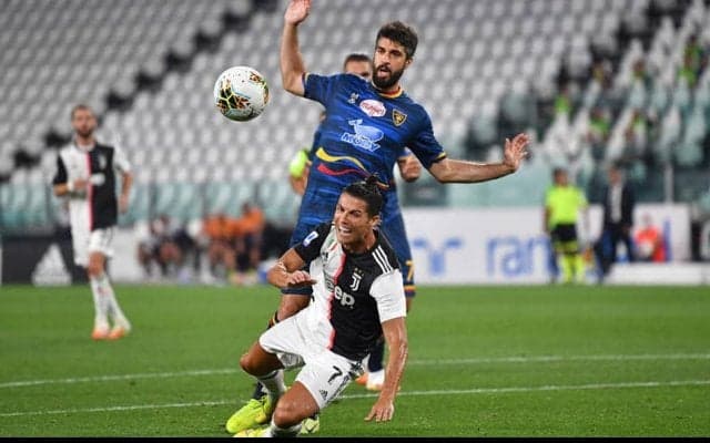 原因不明の高熱が続くレッチェDFが入院、新型コロナウイルス 検査では陰性