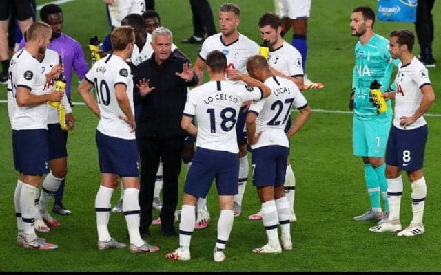 モウ、エバートン戦で起こったチーム内での口論に「素晴らしいこと」