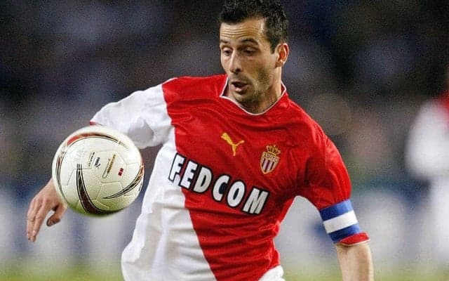 モナコのレジェンド、ジュリが小さな体から大胆ジャンピングボレー【インクレディブル・ゴールズ】