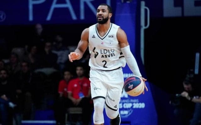 レバンガ北海道、アメリカ出身のポイントガードとの契約合意を発表