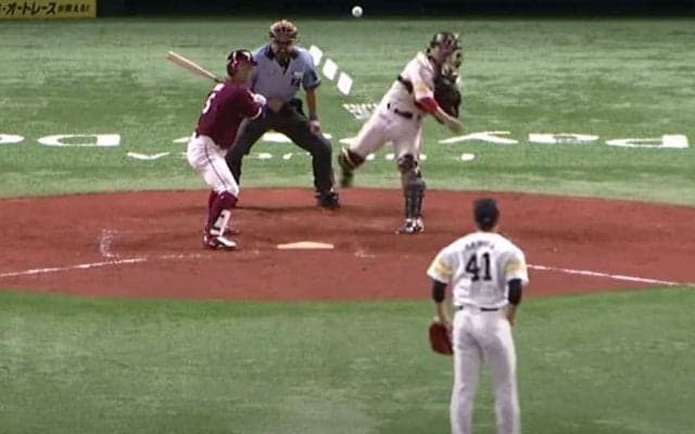 甲斐キャノンVS盗塁成功率100％男の“二盗対決”にファン興奮「もう反則レベル」