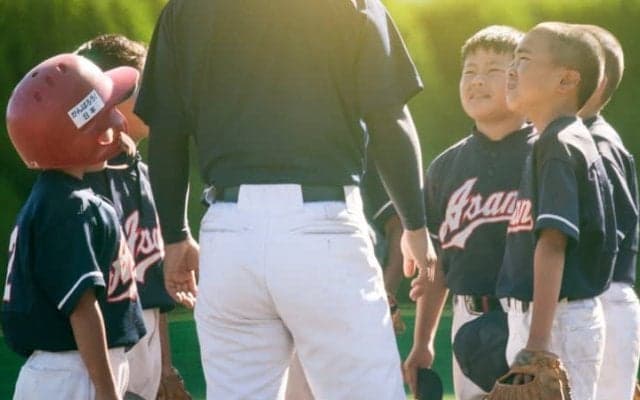 野球少年の母親を苦しめる“お茶当番”はPTAと同じ？「負担強制の廃止」では解決しない