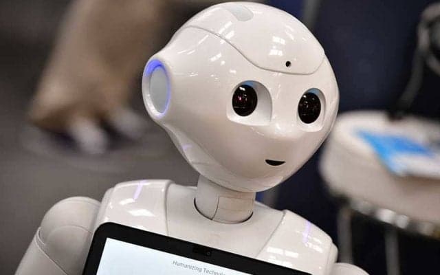 “ロボット応援団”を海外称賛　未来的なプロ野球の客席に脚光「日本人には才能ある」