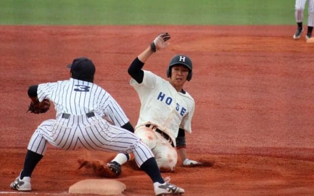 山根が起死回生の同点弾！立教大と法政大の激戦は延長12回引き分け【東京六大学野球】