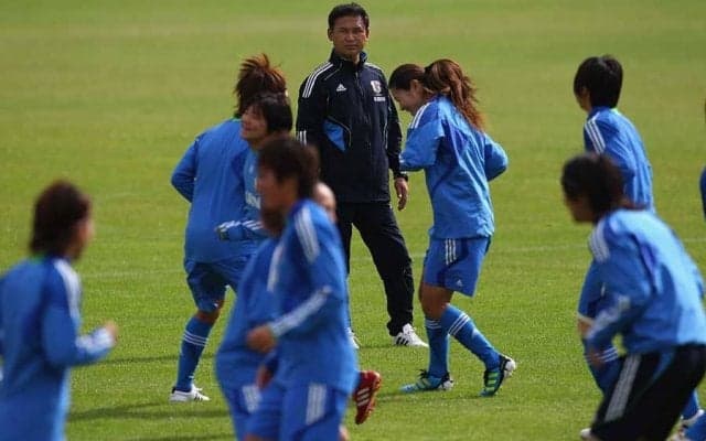 女子選手の指導に悩む男性コーチ問題　名将・佐々木則夫は「カッコつけない」を貫いた