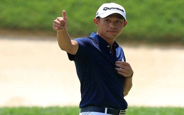 “ウッズ級”デビューを米絶賛「止められない」　23歳の新星日系ゴルファーが首位堅守