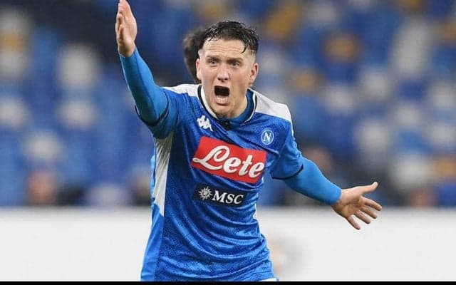 ナポリ中盤の要・ジエリンスキが契約延長が近いと明かす「数日以内に届けられる」