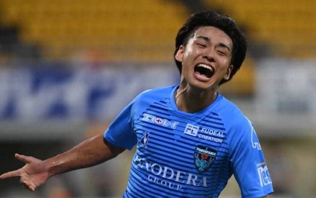 久保建英に続く2人目の快挙！　カズを驚愕させた、横浜FCの18歳・斉藤光毅を知れ！
