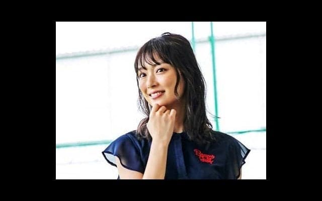 内田理央さん、ピンまでの距離を考えて打つ。「１球１球が勝負ですね」