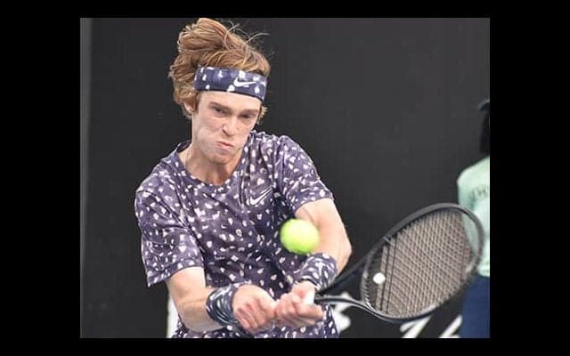  ルブレフ陰性を報告 大会出場へ 