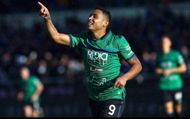 アタランタFWムリエル、プールサイドで足を滑らせ頭部に裂傷…ブレシア戦は欠場へ