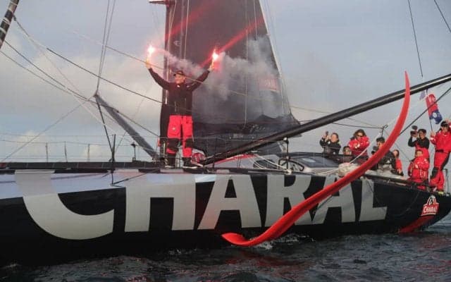 ヴァンデ前哨戦は〈シャラール〉が逆転勝利を飾る