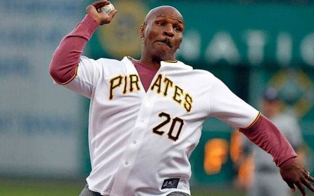 【MLB】マイク・タイソン氏の投球フォームに米爆笑　「面と向かって絶対言えないけど…」