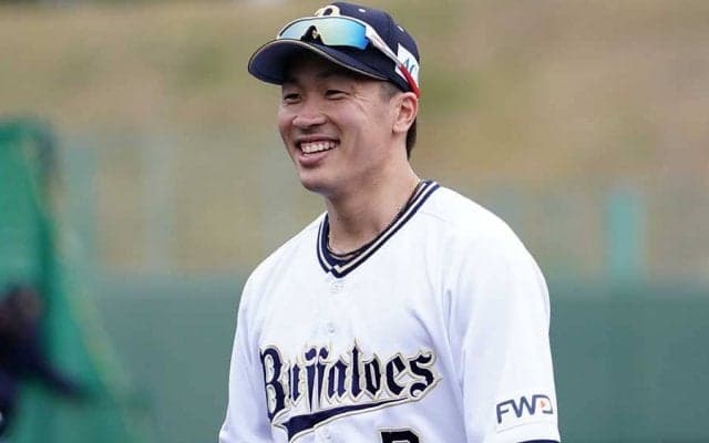 オリ安達＆大城の“異次元”コンビの変則ゲッツーに仰天の声「左翼不要説」「打者不運」