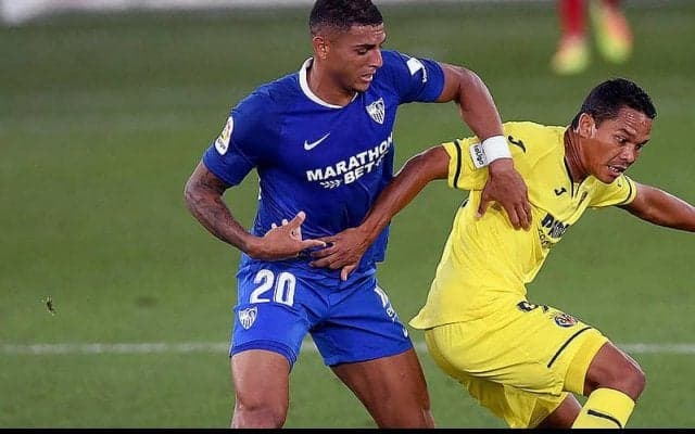 バイエルン、セビージャのD・カルロスに関心？