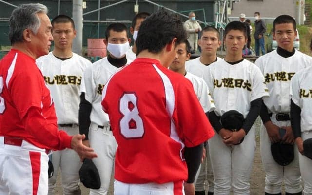 【高校野球】「野球を続けるきっかけに」　コロナ禍で誕生した全道準V札幌日大の異世代交流戦
