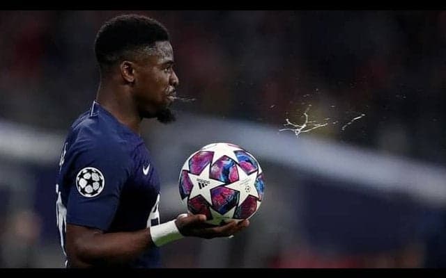 弟が射殺されたトッテナムDF 帰国して残り2試合を欠場へ