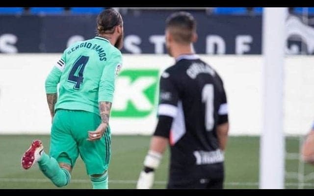 レアルの連勝が10でストップも1点が遠かったレガネスが無念の降格