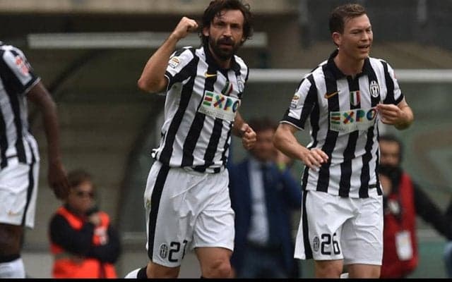 トリノ・ダービーで20年ぶりの敗戦も…名手ピルロが鮮やかFKで一矢報いる【ビューティフル・フリーキック】