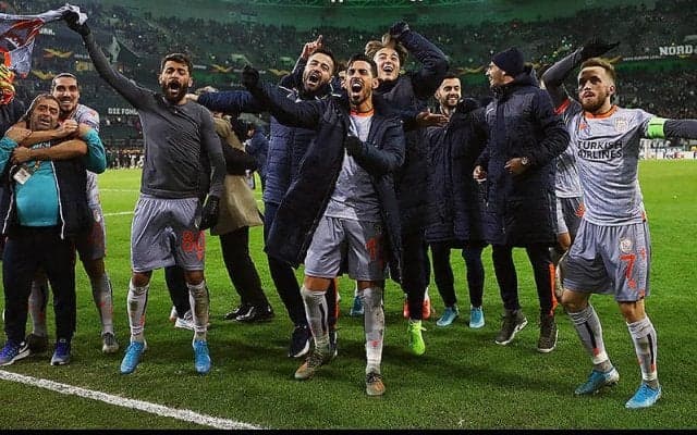 イスタンブール・バシャクシェヒルがトルコリーグで初優勝!