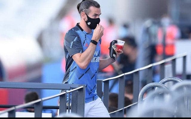 ベイル代理人がはっきり言い切る！ 「彼は去らない」