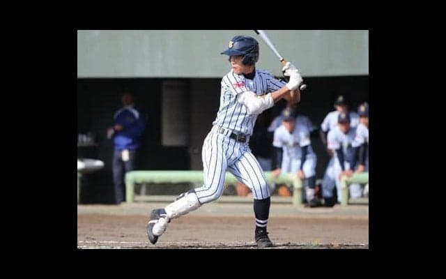１強・山梨学院に強打者がずらり。東海大甲府・渡部の飛距離は要注目だ