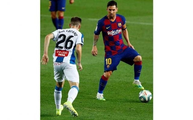 バルサ公式がバロンドール中止に反応　メッシの写真投稿「誰が最高か分かっている」