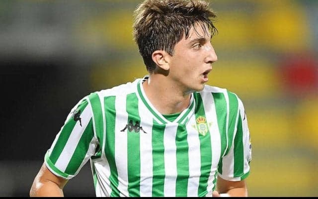 ベティス、長身MFエドガル・ゴンサレスと2023年まで契約延長