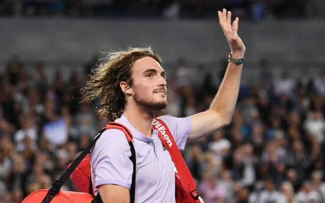 チチパスの休暇　ミコノス市長に歓迎されエーゲ海と自然を満喫