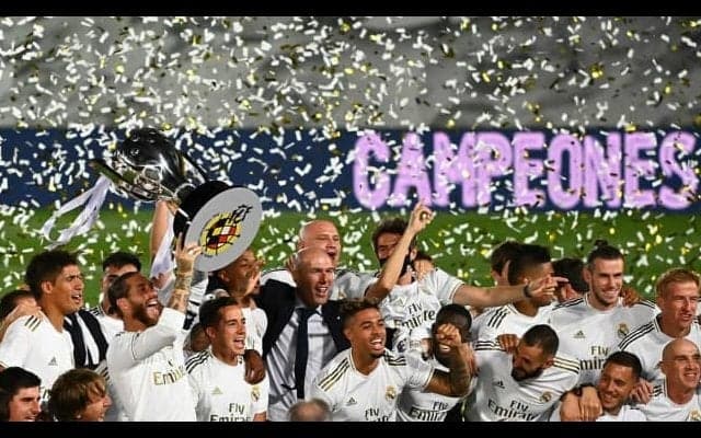 モドリッチがラモスを絶賛「彼は世界最高のDFだ」