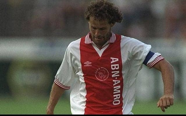 ドライブシュート炸裂！ブリント父の豪快ボレーにGKもお手上げ【インクレディブル・ゴールズ】