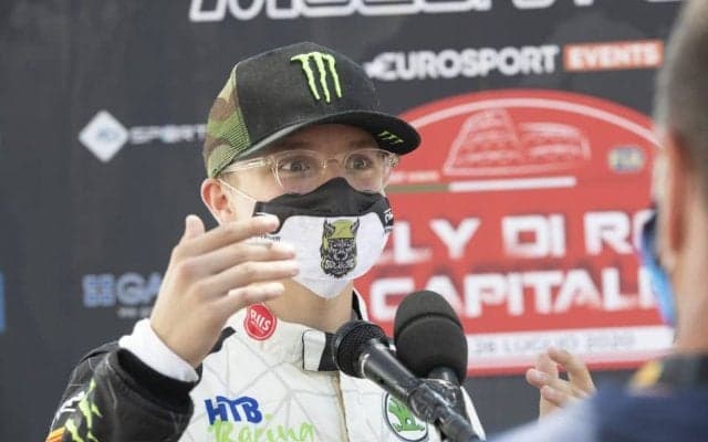 ERCローマ：記者会見は屋外でひとりずつ、ドライバーはチームマスク姿で登場