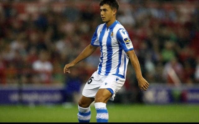 ソシエダが生え抜きMFスビメンディと2025年まで契約延長、今季はラスト9試合に出場