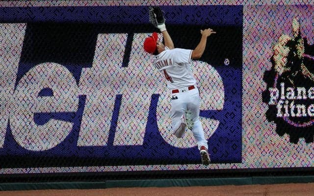 【MLB】秋山翔吾の好守に実況＆解説も大興奮　慣れない左翼守備も「打球の追い方が完璧」