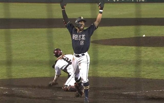 速い、速い…オリックス宗が俊足飛ばし鮮やかランニング弾　本塁で雄たけびも