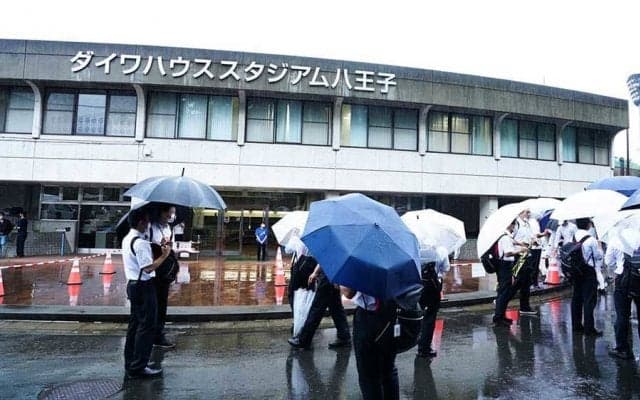 【高校野球】早実-八王子が4日連続で順延に　西東京大会は雨のため第1試合を全球場で中止