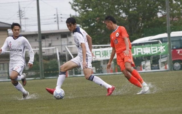 [男子サッカー]新体制初戦！拓大相手に３－２で白星スタート