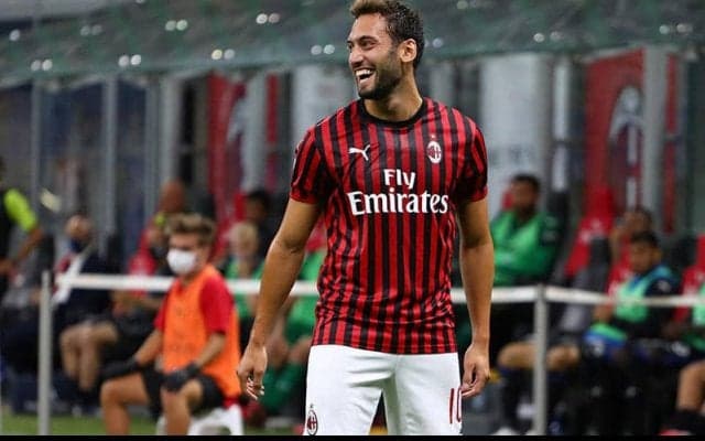 ミラン、好調の原動力チャルハノールに新契約準備　2024年まで延長か