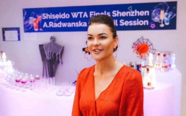 元世界2位のラドバンスカが第一子を出産。マタニティフォトも話題に